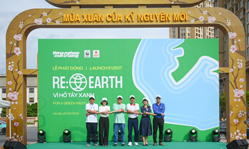 Phát động 'RE:EARTH - Vì Hồ Tây xanh', lan tỏa thông điệp sống xanh