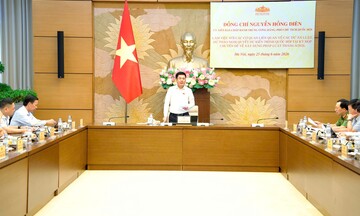 Phó Chủ tịch Quốc hội Nguyễn Hồng Diên họp, rà soát tiến độ Luật Dầu khí cùng 7 luật khác