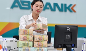 Ngân hàng tăng tốc củng cố ‘bộ đệm’ vốn