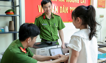 Công an Mường Lát chuyển mình cùng hành trình số hoá
