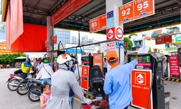 Truyền thông minh bạch là 'chìa khóa' để người dân tin dùng xăng E10
