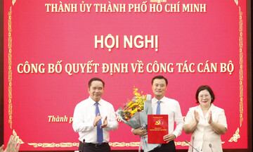 Phê chuẩn miễn nhiệm chức vụ Phó Chủ tịch UBND Thành phố Hồ Chí Minh