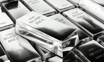 Bạc tiếp tục là tâm điểm dòng tiền trên thị trường kim loại 