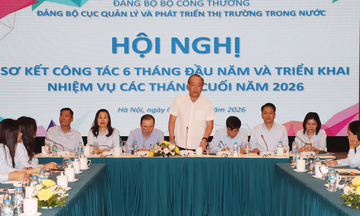 Tăng tốc hoàn thiện thể chế, phát triển mạnh thị trường trong nước