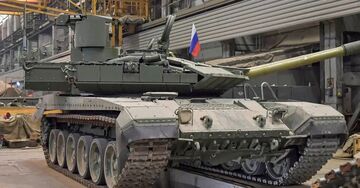 Tin công nghiệp quốc phòng 4/7: ‘Cua mắt đỏ' T-90M có thêm Arena-M
