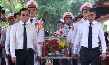 Tìm thấy 5 hài cốt liệt sĩ đầu tiên tại công viên Lê Thị Riêng