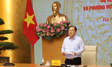 Phó Thủ tướng Thường trực yêu cầu tập trung thực hiện 6 nhiệm vụ chống buôn lậu, hàng giả