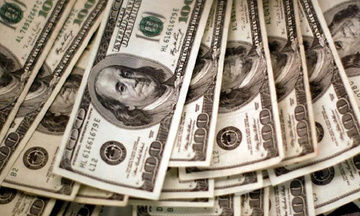 Tỷ giá USD hôm nay 8/7/2026: DXY đảo chiều tăng, USD tự do bật 6 đồng