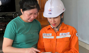 Điện lực Hà Tĩnh: Minh bạch thông tin, giải tỏa băn khoăn về hóa đơn tiền điện