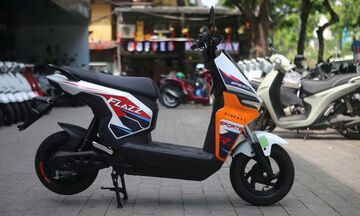 VinFast Flazz Max giá từ 12,5 triệu đồng hút khách trẻ