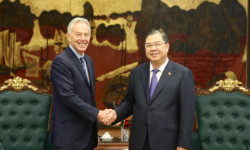 Phó Thủ tướng Thường trực Phạm Gia Túc tiếp cựu Thủ tướng Vương quốc Anh Tony Blair