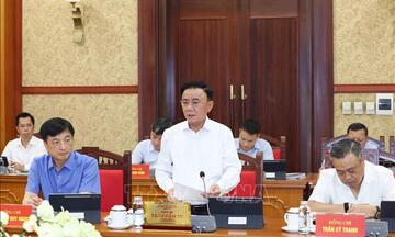 Lấy hiệu quả thực chất và sản phẩm cụ thể làm thước đo