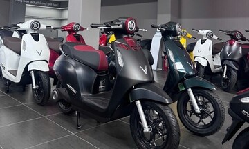 Giá xe điện VinFast tháng 7: Giá khởi điểm thấp nhất 11,6 triệu đồng