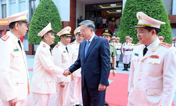 Xây dựng mô hình quản lý trại giam hiện đại, thông minh, an toàn, nhân văn