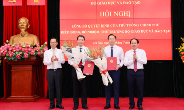 Công bố Quyết định điều động, bổ nhiệm Thứ trưởng Bộ Giáo dục và Đào tạo