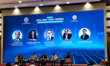 Mục tiêu tăng trưởng 2 con số: Doanh nghiệp đóng vai trò trung tâm
