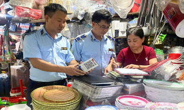 Quản lý thị trường Thanh Hóa xử lý gần 500 vụ vi phạm trong 6 tháng