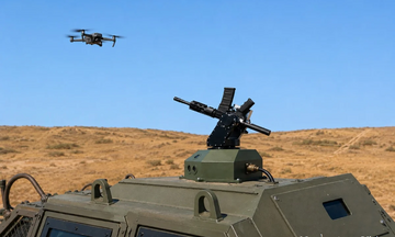Israel phát triển lá chắn khắc chế UAV FPV cáp quang