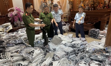 Hà Nội tạm giữ hơn 33.000 sản phẩm nghi giả mạo nhãn hiệu