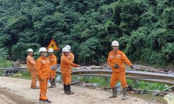 Lào Cai: Khôi phục, cấp điện trở lại cho 9.324 khách hàng sau mưa lũ