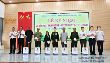 Cảnh sát biển Việt Nam tặng quà các thương, bệnh binh xã Hải Lộc, Nghệ An