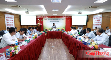 Thứ trưởng Phan Thị Thắng làm việc với Tổng công ty VEAM