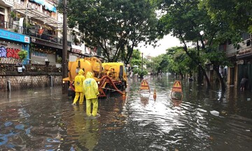Hà Nội mưa lớn diện rộng, xuất hiện nhiều điểm dềnh nước cục bộ