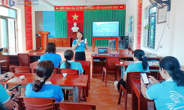 Quảng Ninh: 'Bình dân học vụ số' - động lực phát triển kinh tế số cơ sở