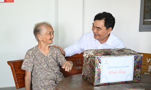 Ngành điện phía Nam lan tỏa nghĩa tình nhân Ngày Thương binh - Liệt sĩ