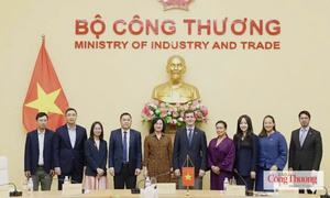 Việt Nam - Panama tăng cường hợp tác kinh tế, thương mại, logistics