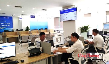 Hà Nội đẩy mạnh xây dựng chính quyền số, nâng cao chất lượng phục vụ