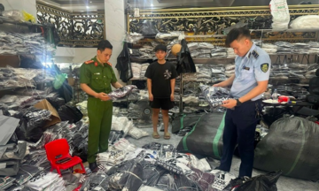 Công an Hà Nội chủ động đấu tranh, triệt phá các đường dây buôn lậu, hàng giả