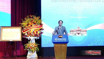 Ngoại giao kinh tế là nhiệm vụ trung tâm, gắn với mục tiêu tăng trưởng hai con số