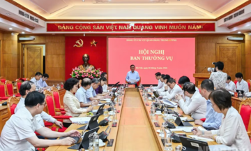 Triển khai quyết liệt, thực chất các nhiệm vụ, gắn trách nhiệm người đứng đầu