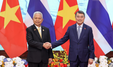 Thủ tướng Lê Minh Hưng hội kiến Chủ tịch Quốc hội Thái Lan