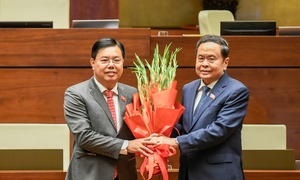 Phê chuẩn bổ nhiệm Bộ trưởng Bộ Nội vụ; Bổ nhiệm 2 Thứ trưởng Bộ Ngoại giao