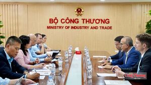 Việt Nam - WFZO thúc đẩy hợp tác phát triển khu kinh tế thế hệ mới