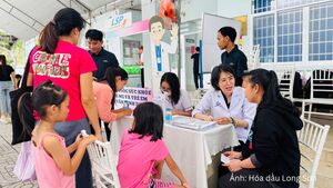 LSP đồng hành chăm sóc sức khỏe cộng đồng tại xã Long Sơn