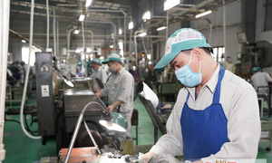 Đặt trọng tâm vào công nghiệp chế tạo giá trị cao