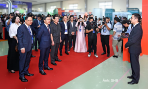 SHB SAHA Shop gây ấn tượng tại sự kiện Chuyển đổi số ngành Ngân hàng 2026