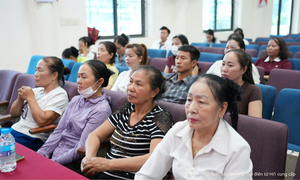 Nông dân, hộ kinh doanh bán hàng trên thương mại điện tử: Hiệu quả 'đo' bằng gì? 