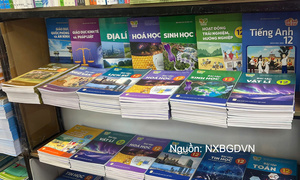 Bộ Giáo dục và Đào tạo yêu cầu bảo đảm đủ sách giáo khoa trước ngày 30/8