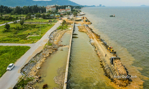 Thanh Hóa: Chống xâm thực biển Hải Tiến phải đi cùng phục hồi bãi tắm