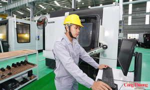 Công nghiệp Việt Nam: Hành trình chuyển mình và đóng góp cho quốc gia