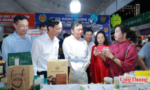 Hội chợ sản phẩm công nghiệp nông thôn tiêu biểu miền Trung - Tây Nguyên thu về 12 tỷ đồng