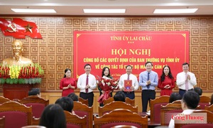 Lai Châu công bố nhiều quyết định về tổ chức bộ máy và công tác cán bộ