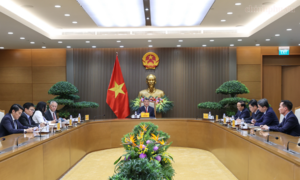 Thủ tướng Lê Minh Hưng điện đàm với Thủ tướng Đức Friedrich Merz