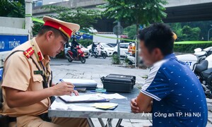 Mạnh tay xử phạt xe không kinh doanh vận tải chở hàng thu tiền