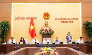 Hoàn thiện hệ thống pháp luật về y tế
