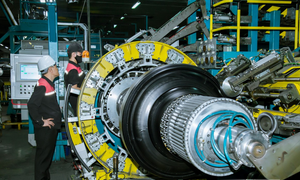 Công nghiệp duy trì tăng trưởng 2 con số, IIP 8 tháng tăng 11,9%